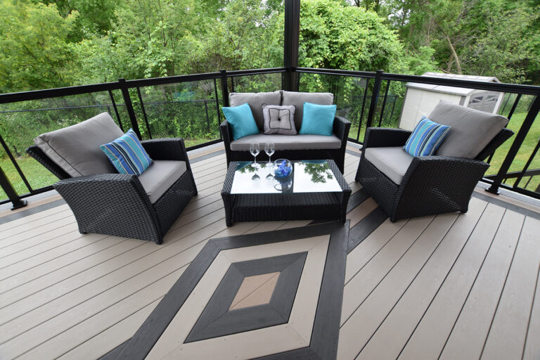 StraightTALK 160 Composite deck