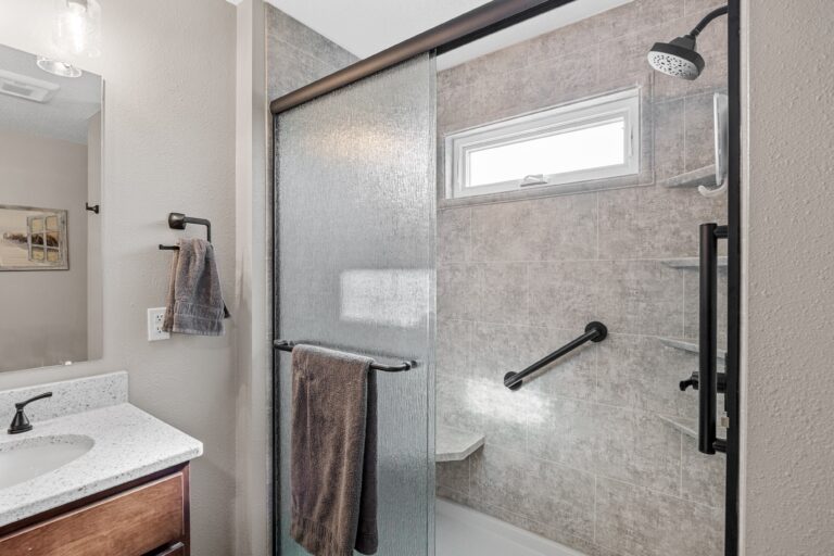 bathroom remodels cost