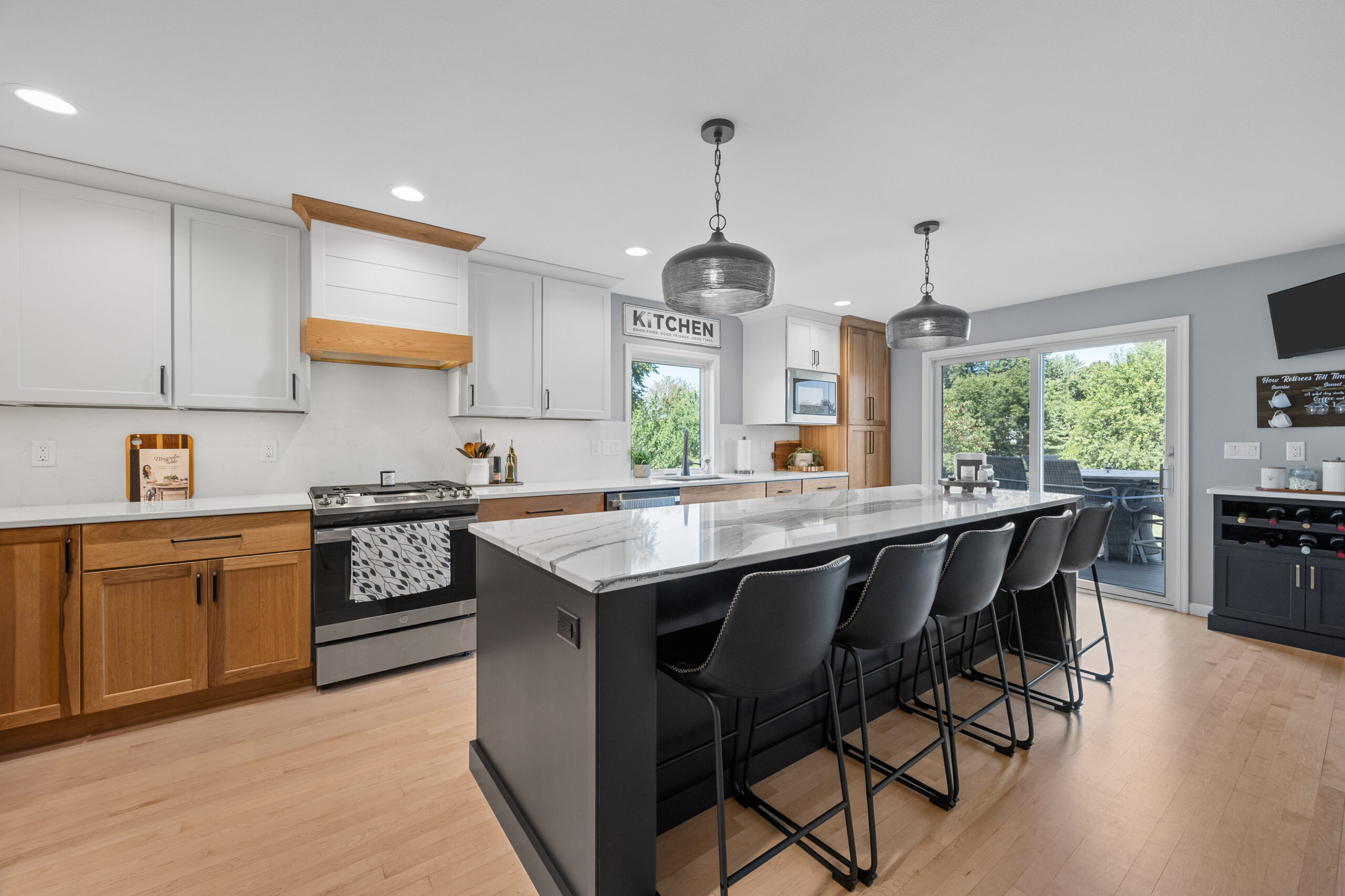 Cedar Rapids Iowa Kitchen Remodel Hometown Restyling